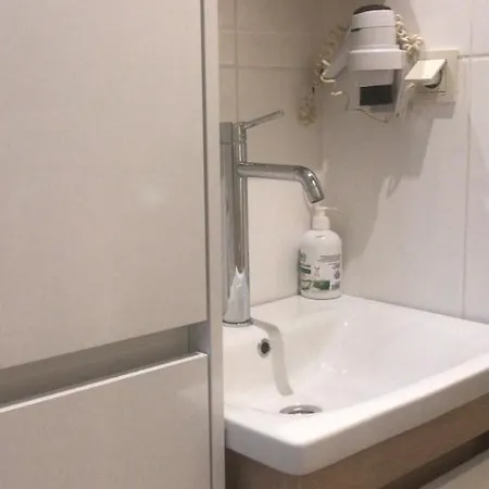 アパート Antalya House シダ
